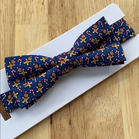 NWT Izod Boy’s Christmas Gingerbread Man Bow Tie - Picture 1 of 5